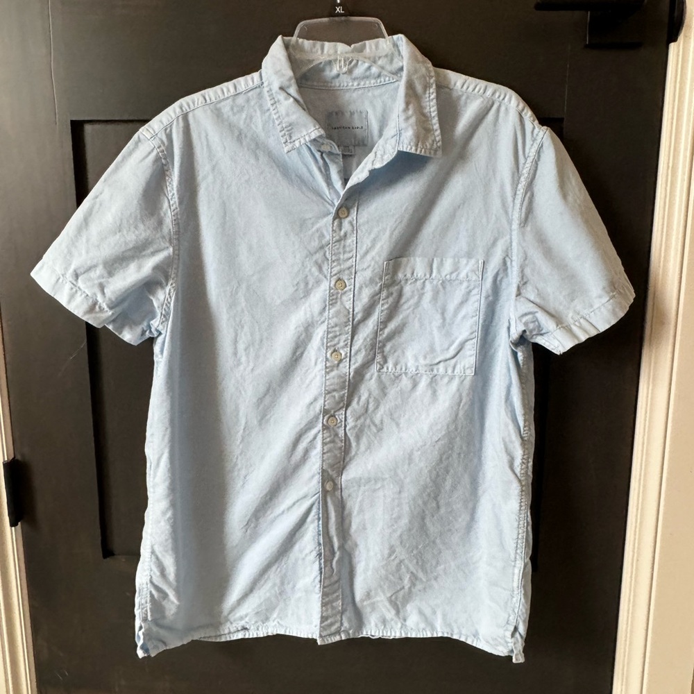 American Eagle Men’s L button-up
